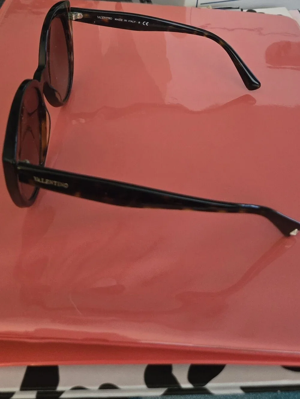 Valentino Garavan Brown/Grey VA 4038 5002/13 55*19*140* 3N Brown Lens Sunglasses